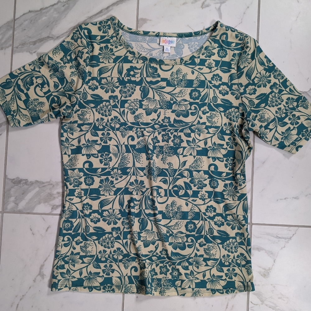Lularoe Randy Floral